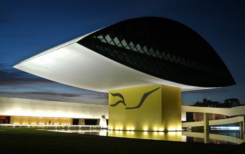 Oscar Niemeyer Museum